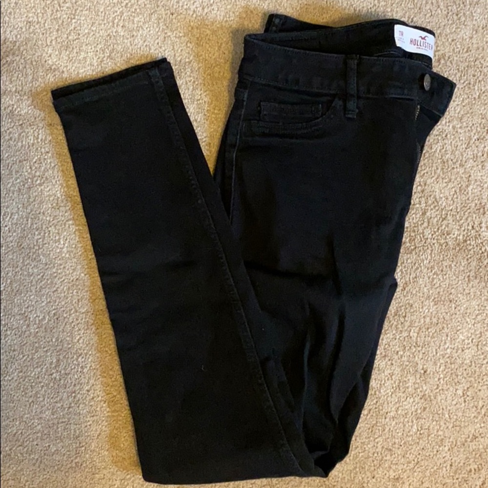 Hollister low rise super skinny pants